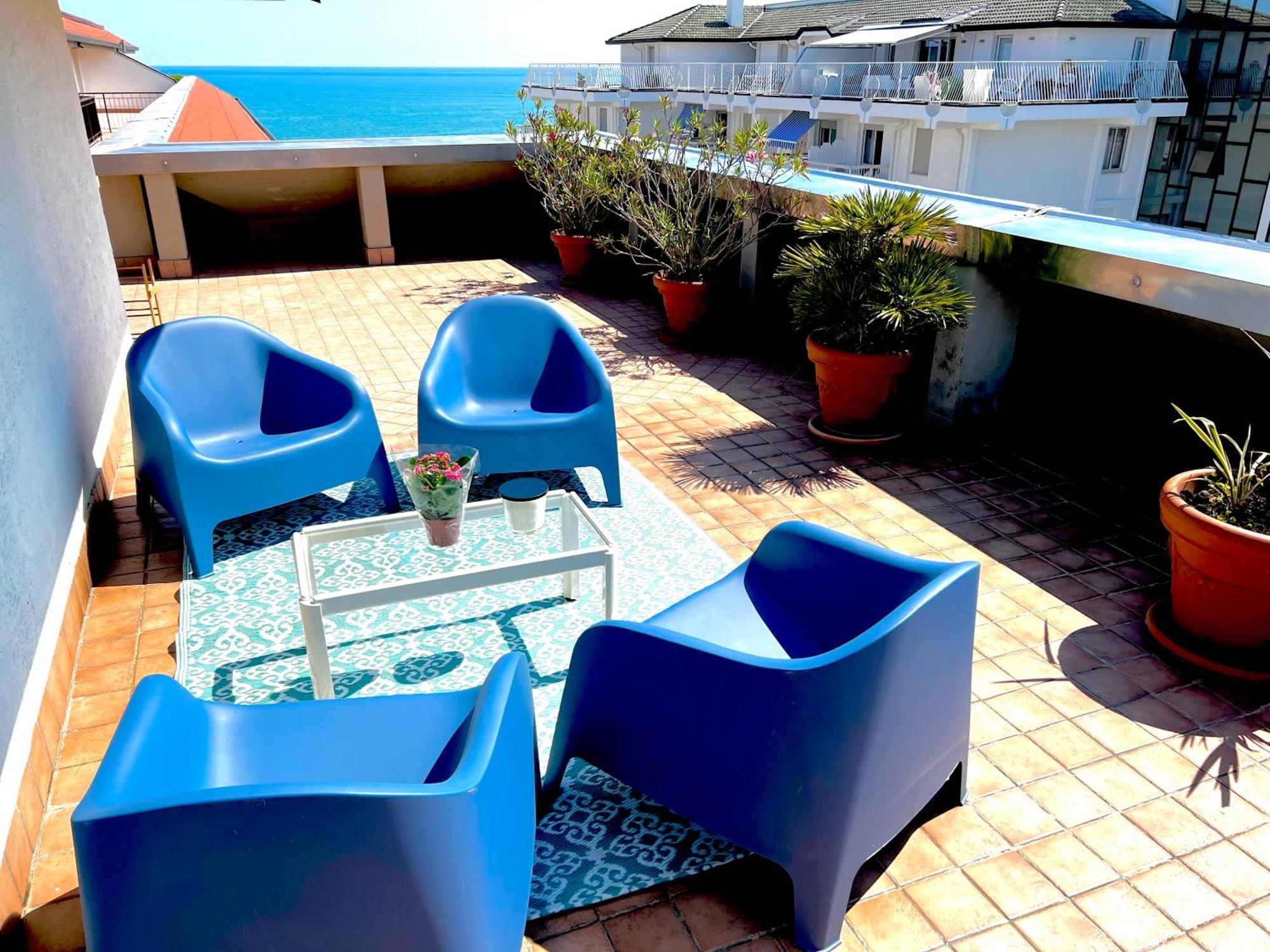 Blue Moon Penthouse Apartment Лидо ди Йезоло Екстериор снимка